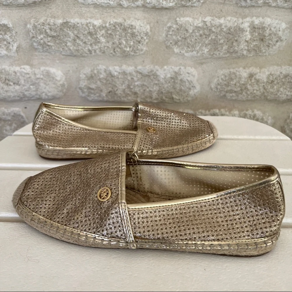 Michael Kors Kendrick espadrilles flats gold leather perforated metallic 8.5